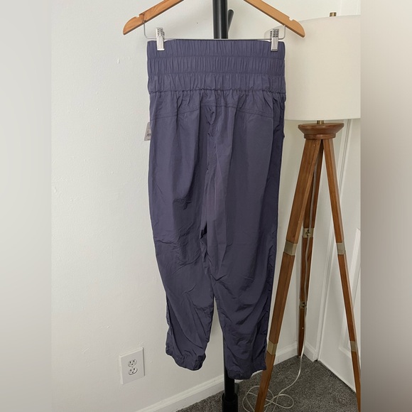 NWT FREE PEOPLE MOVEMENT The Way Home Joggers In Navy MSRP $60 - Picture 6 of 12